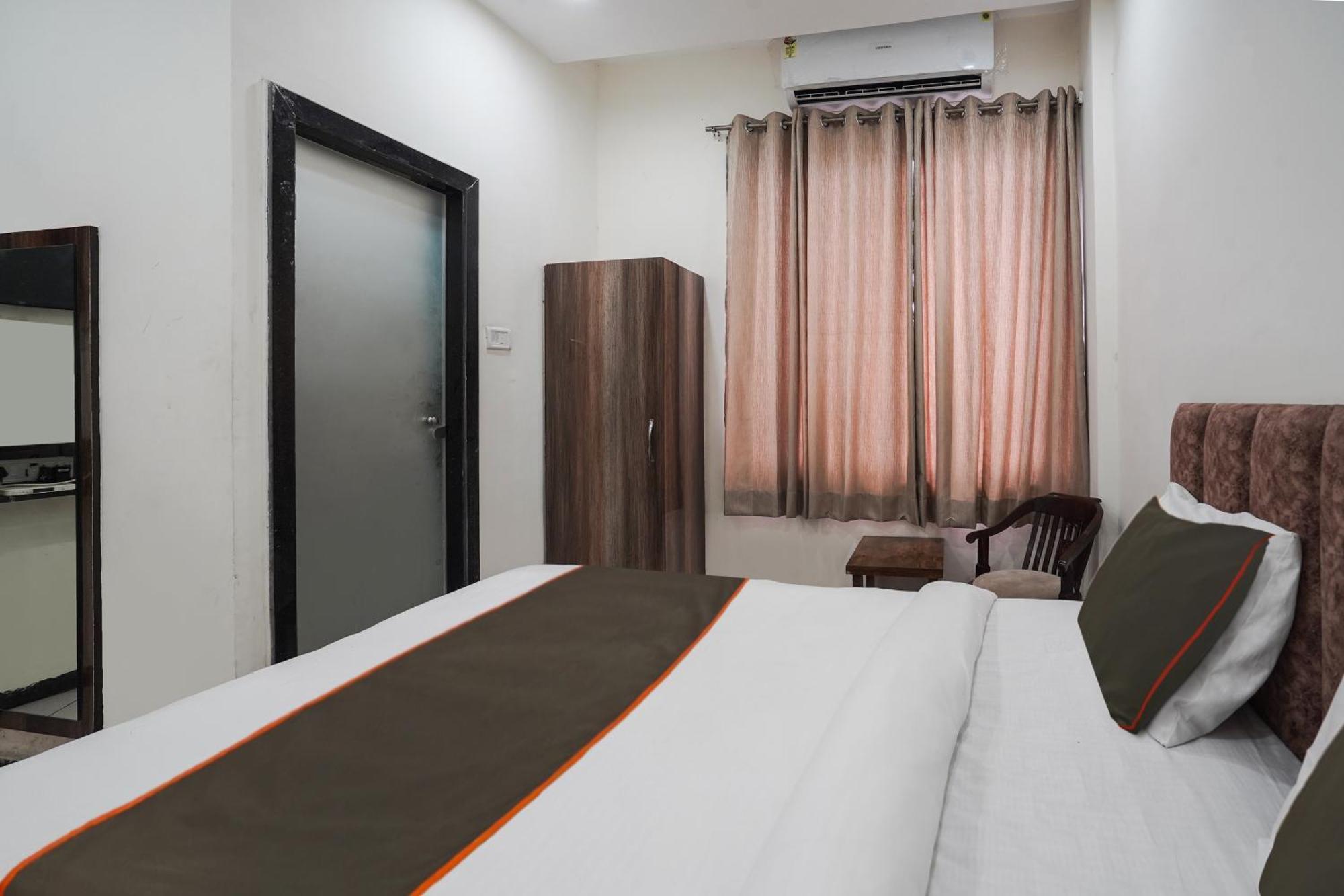 Townhouse Amanaka Formerly Hotel City Pride Raipur  Ngoại thất bức ảnh