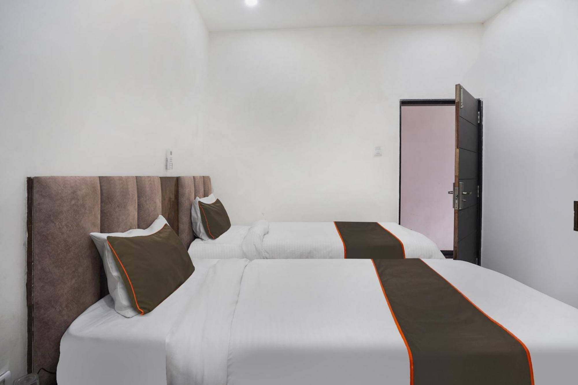 Townhouse Amanaka Formerly Hotel City Pride Raipur  Ngoại thất bức ảnh